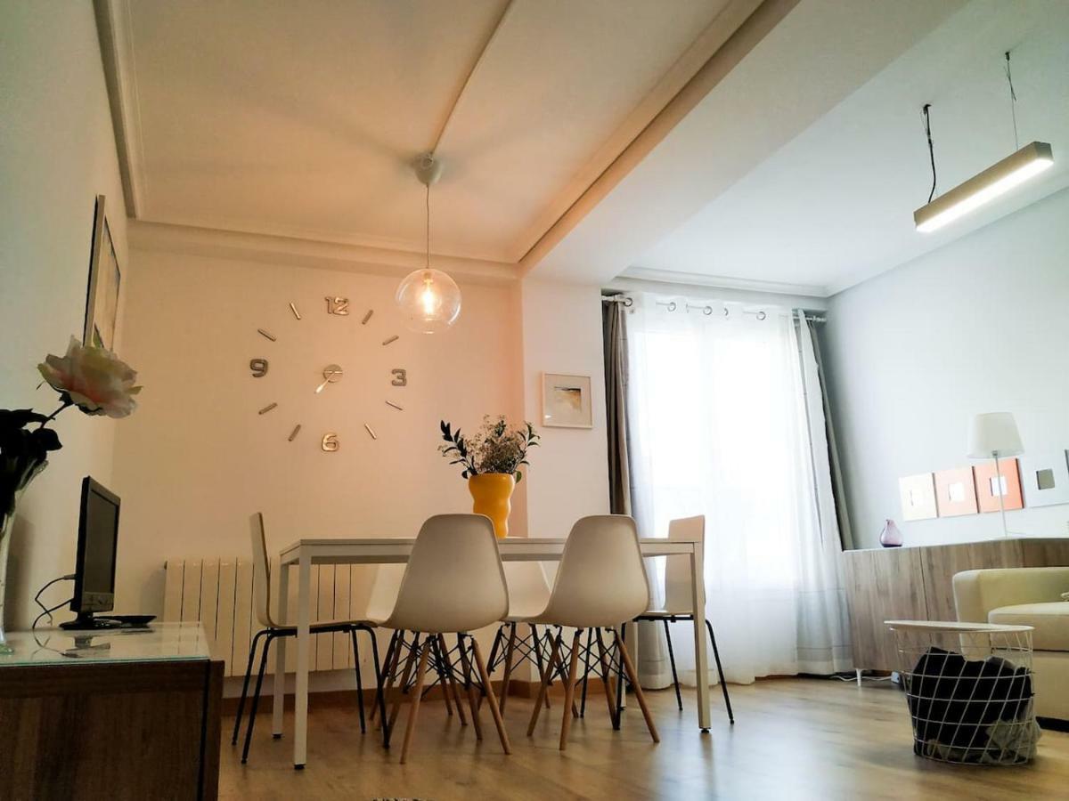 Living Burgos Appartement Buitenkant foto